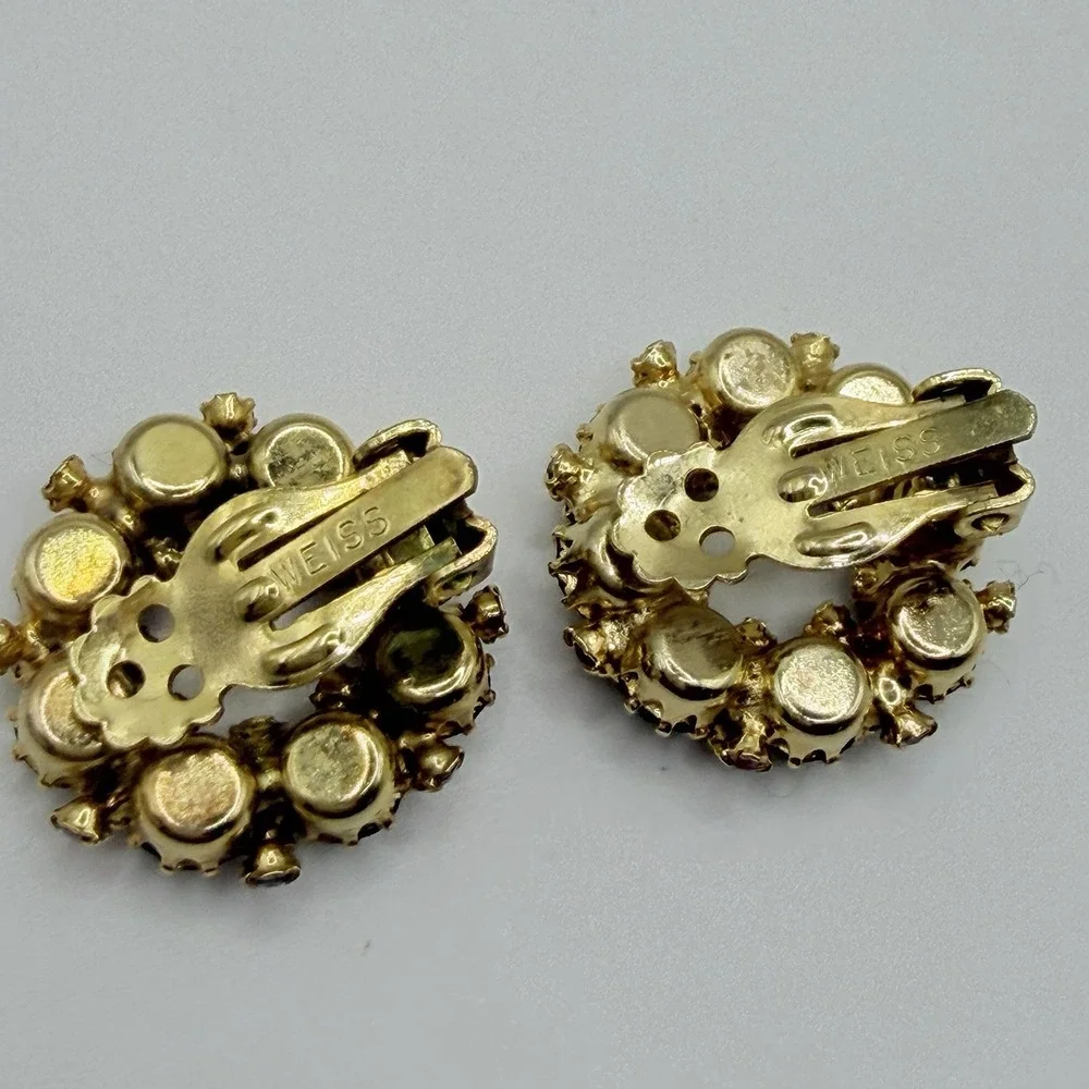 Vintage Weiss Earrings Pink Rhinestone Wreath Clip On Signed Purple Glamour 1